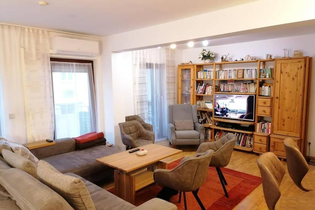 Beste Lage Im Zentrum Und Am Hofgarten 150Qm Mit Klima, 2Xbalkon, Aufzug, Familienfreundlich 拜罗伊特 外观 照片
